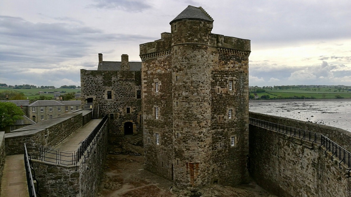 Blackness Castle, wieża centralna - główny maszt. Foto: M. Błażejczak